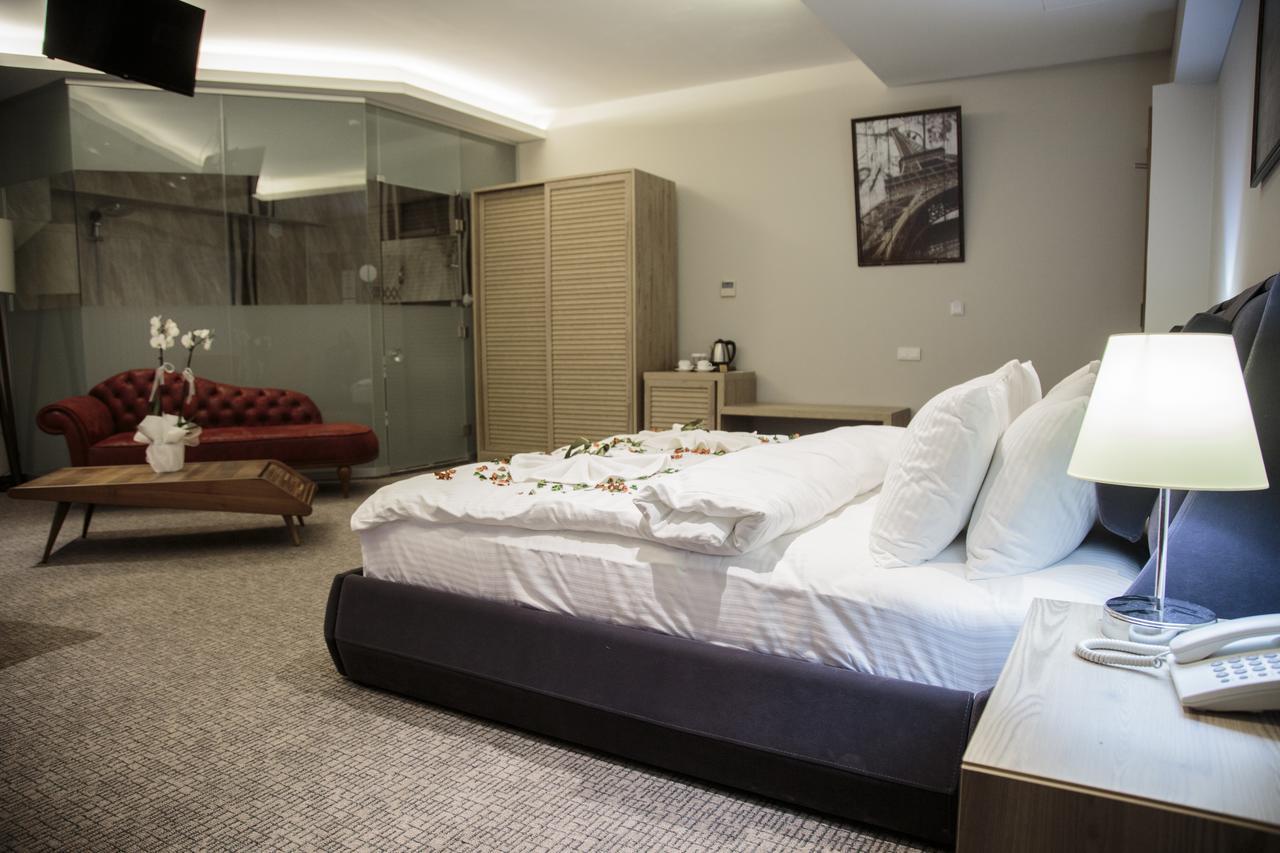 Hotel City Inegoel Екстер'єр фото